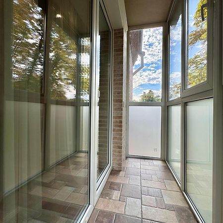 Apartpoltava: Luxury Studio with Corner Bath and Panoramic Balcony Exterior photo